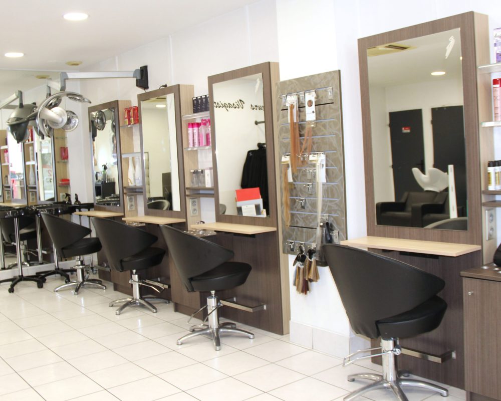 Diloy's-Castanet-Salon-1