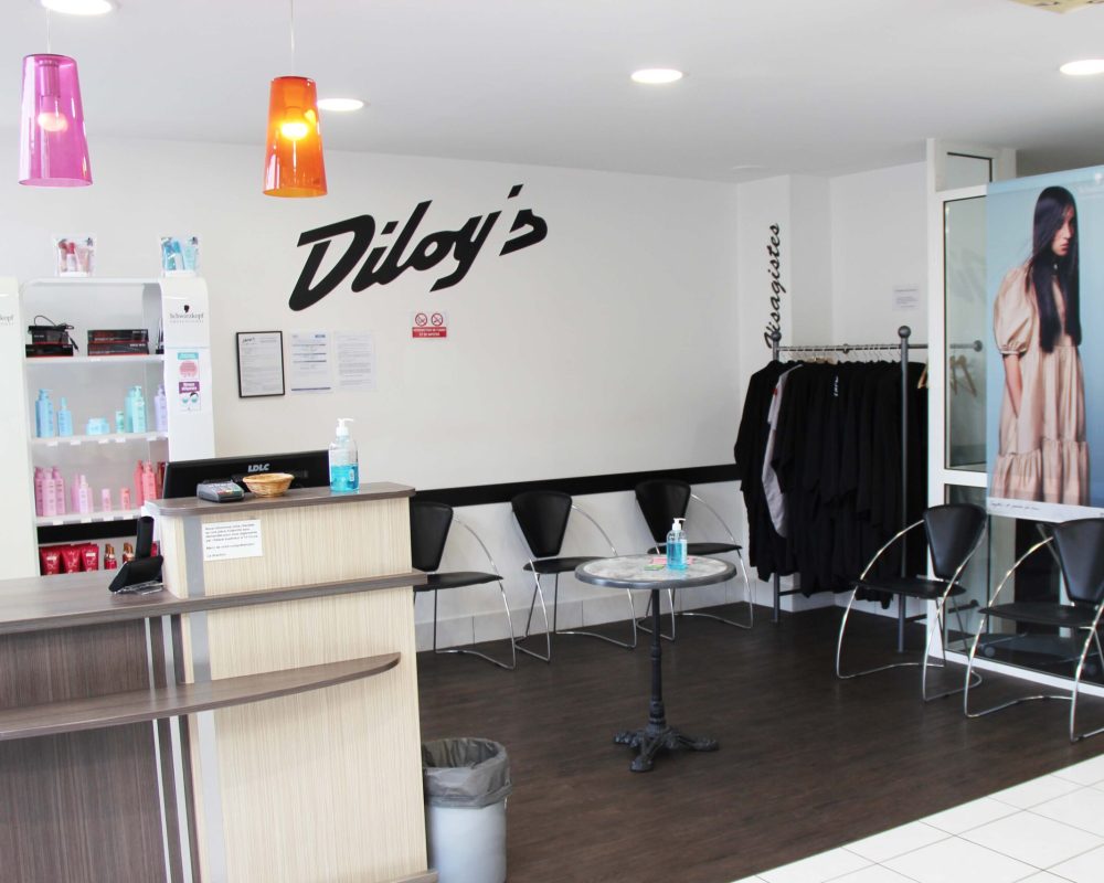 Diloy's-Castanet-Salon-4